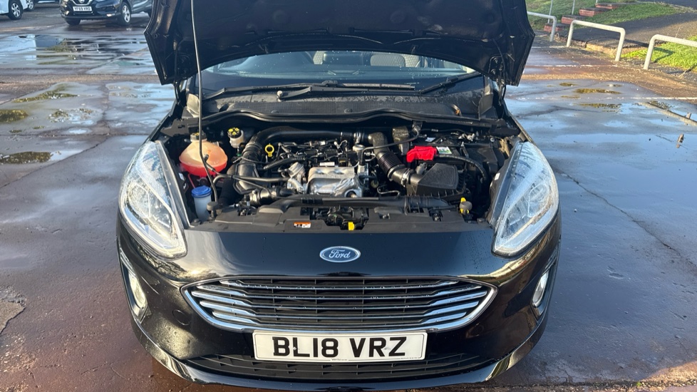 Ford Fiesta 1.0 EcoBoost Titanium 5dr Petrol Hatchback - Image 8