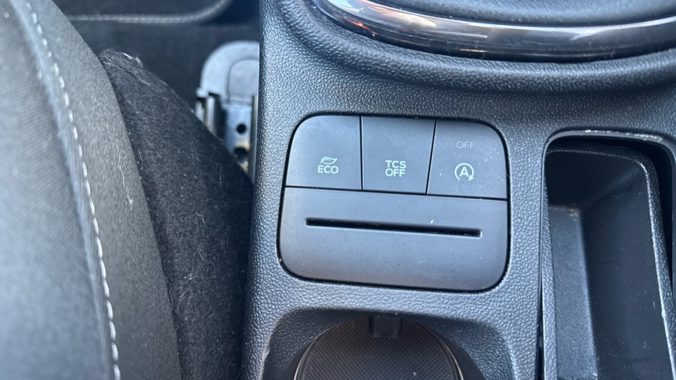 Ford Fiesta 1.0 EcoBoost Titanium 5dr Petrol Hatchback - Image 29