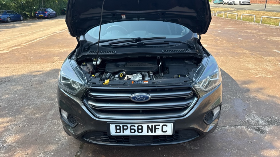 Ford Kuga 1.5 TDCi ST-Line 5dr 2WD Diesel Estate - Image 8