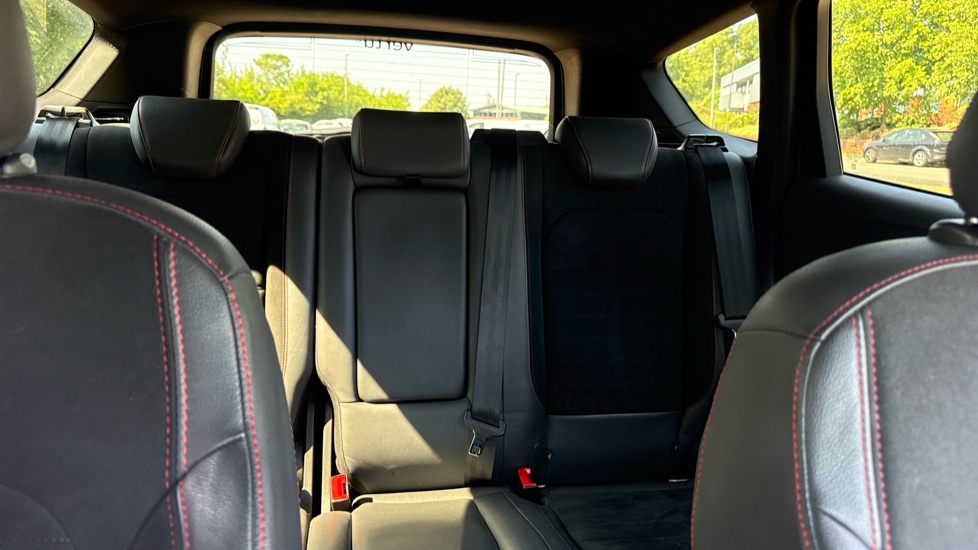 Ford Kuga 1.5 TDCi ST-Line 5dr 2WD Diesel Estate - Image 15