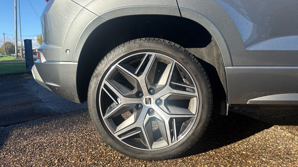SEAT Ateca 1.5 TSI EVO FR Sport 5dr DSG Petrol Estate - Image 7