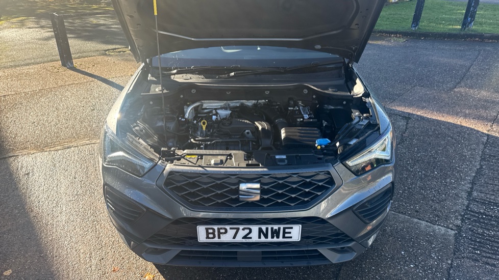 SEAT Ateca 1.5 TSI EVO FR Sport 5dr DSG Petrol Estate - Image 8