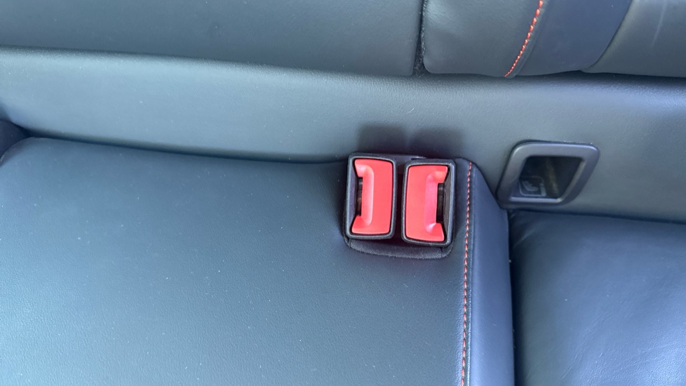 SEAT Ateca 1.5 TSI EVO FR Sport 5dr DSG Petrol Estate - Image 17