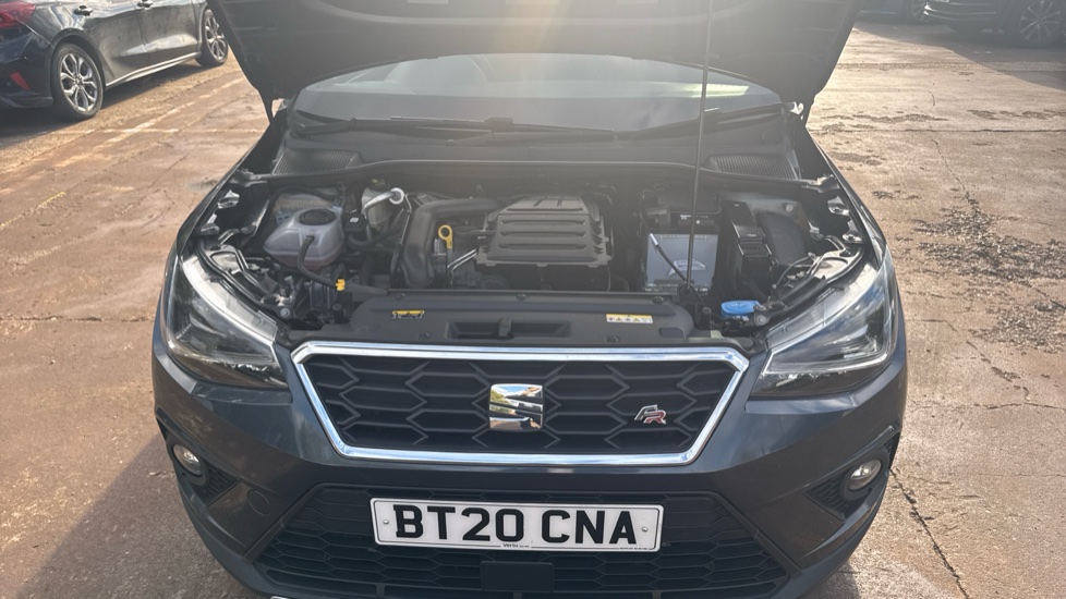 SEAT Arona 1.0 TSI 115 FR Sport [EZ] 5dr Petrol Hatchback - Image 8