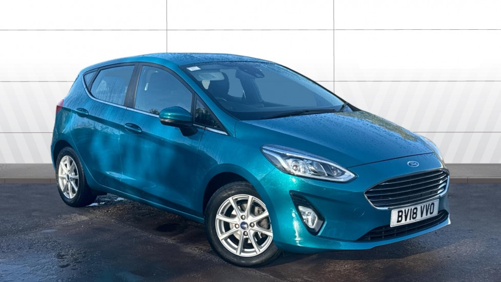 Ford Fiesta 1.1 Zetec 5dr Petrol Hatchback - Image 1