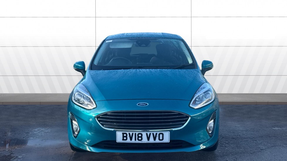 Ford Fiesta 1.1 Zetec 5dr Petrol Hatchback - Image 3