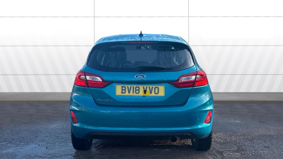 Ford Fiesta 1.1 Zetec 5dr Petrol Hatchback - Image 6