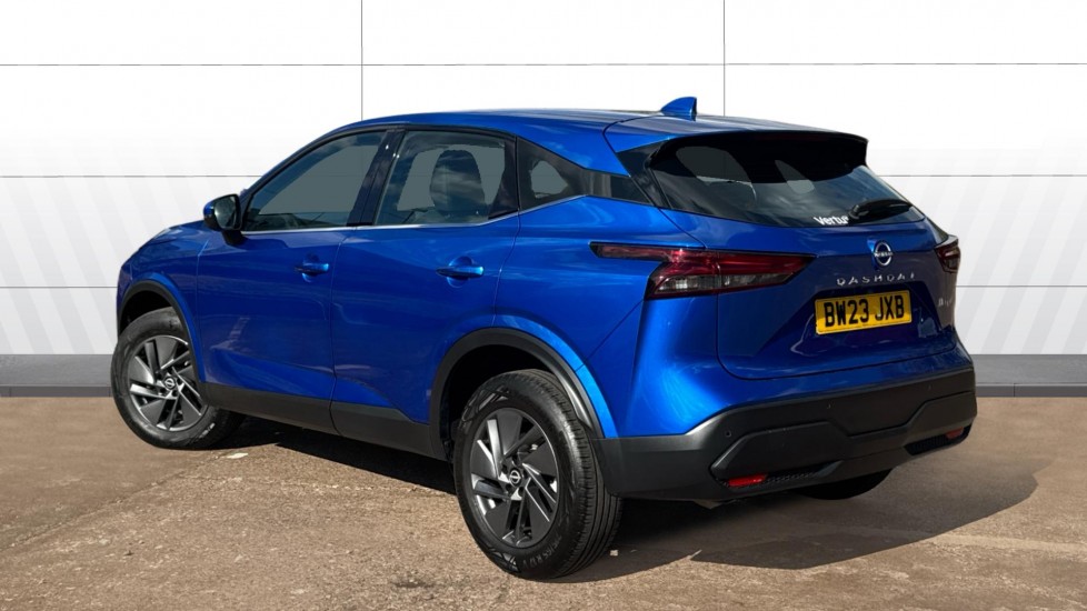 Nissan Qashqai 1.3 DiG-T MH 158 Acenta Premium 5dr Xtronic Petrol Hatchback - Image 2