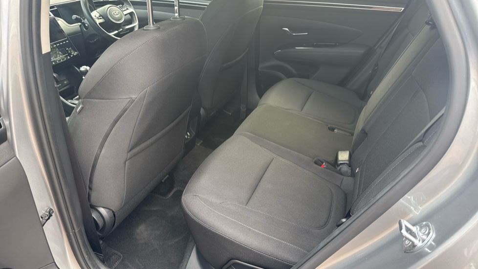 Hyundai TUCSON 1.6 TGDi SE Connect 5dr 2WD Petrol Estate - Image 16