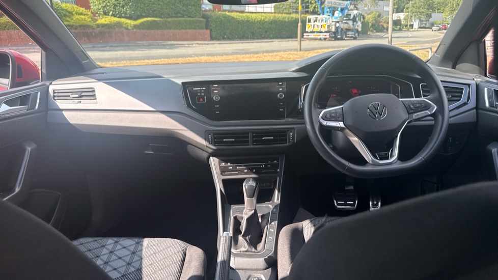 Volkswagen Taigo 1.0 TSI 110 R-Line 5dr DSG Petrol Hatchback - Image 10