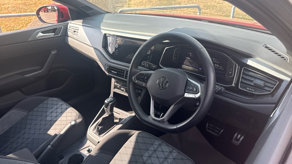 Volkswagen Taigo 1.0 TSI 110 R-Line 5dr DSG Petrol Hatchback - Image 11