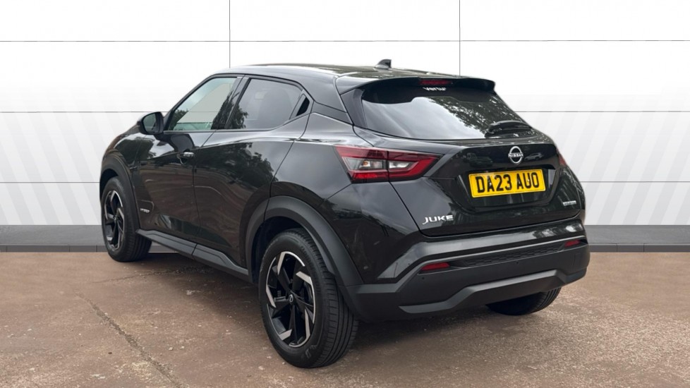 Nissan Juke 1.6 Hybrid N-Connecta 5dr Auto Hybrid Hatchback - Image 2
