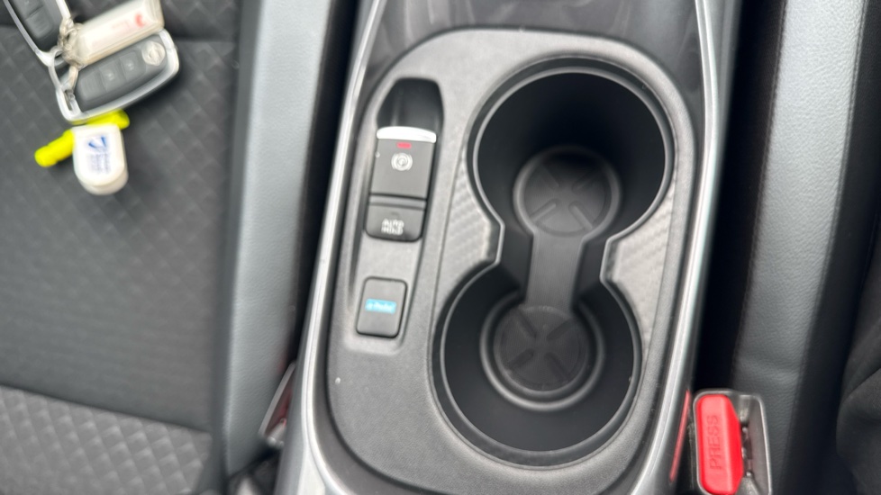 Nissan Juke 1.6 Hybrid N-Connecta 5dr Auto Hybrid Hatchback - Image 29