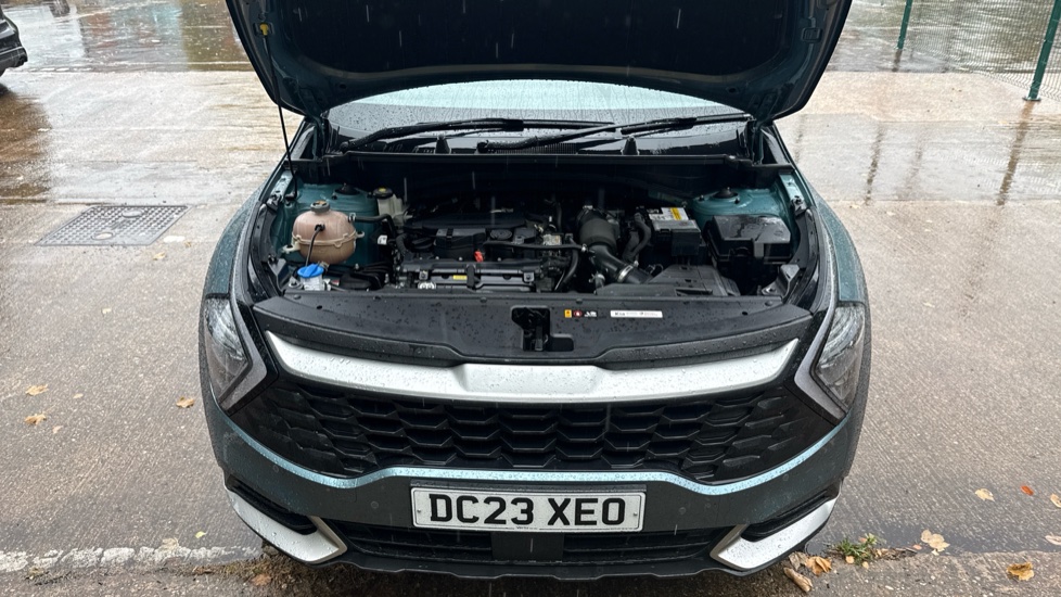 Kia Sportage 1.6T GDi ISG 2 5dr Petrol Estate - Image 8