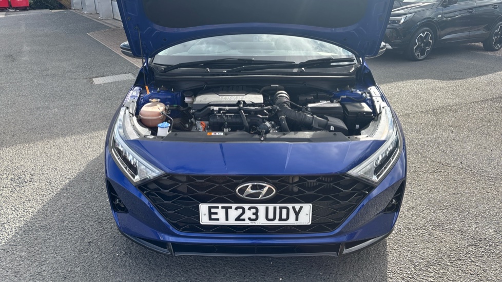Hyundai i20 1.0T GDi 48V MHD Ultimate 5dr DCT Petrol Hatchback - Image 8
