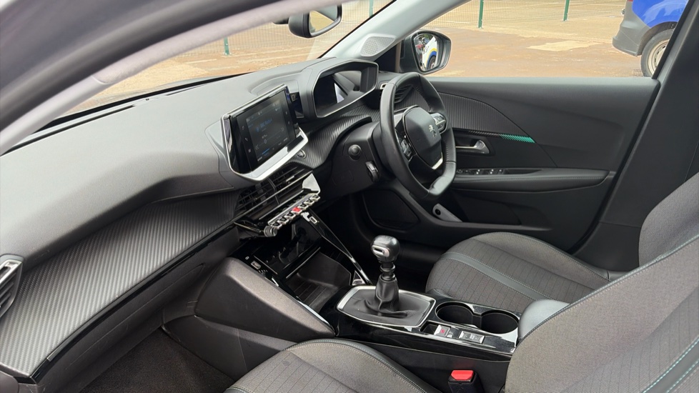 Peugeot 208 1.2 PureTech 100 Allure Premium 5dr Petrol Hatchback - Image 9