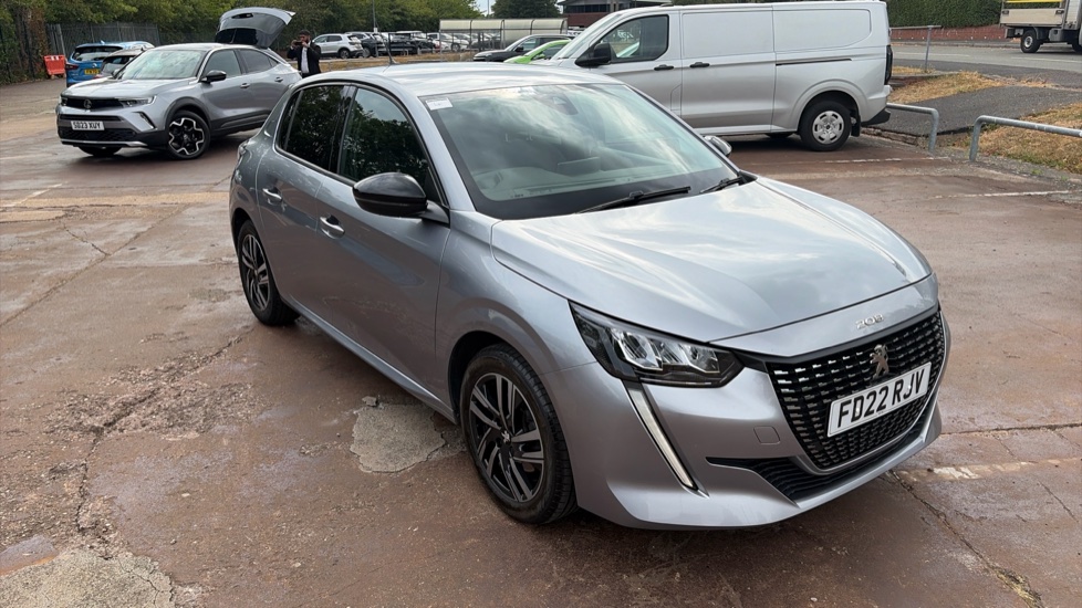 Peugeot 208 1.2 PureTech 100 Allure Premium 5dr Petrol Hatchback - Image 23