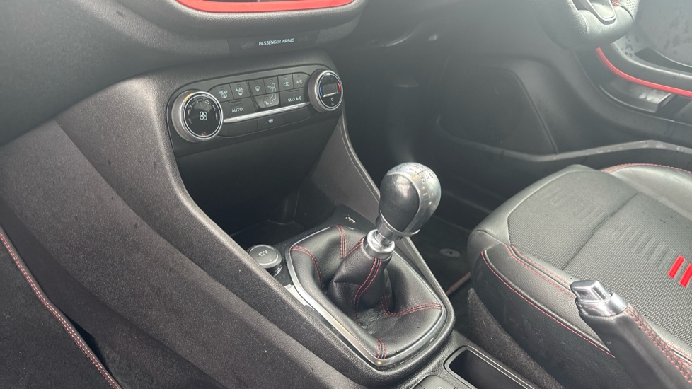 Ford Fiesta 1.0 EcoBoost 125 ST-Line X 5dr Petrol Hatchback - Image 13