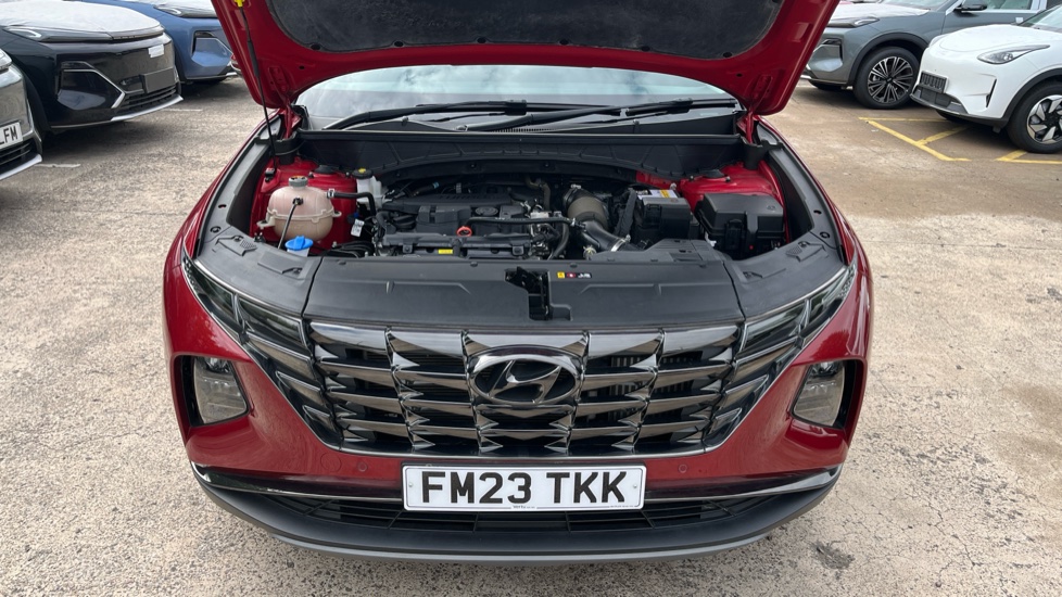 Hyundai TUCSON 1.6 TGDi Premium 5dr 2WD Petrol Estate - Image 8
