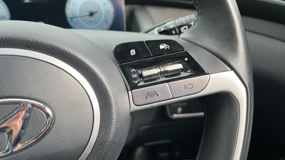 Hyundai TUCSON 1.6 TGDi Premium 5dr 2WD Petrol Estate - Image 27