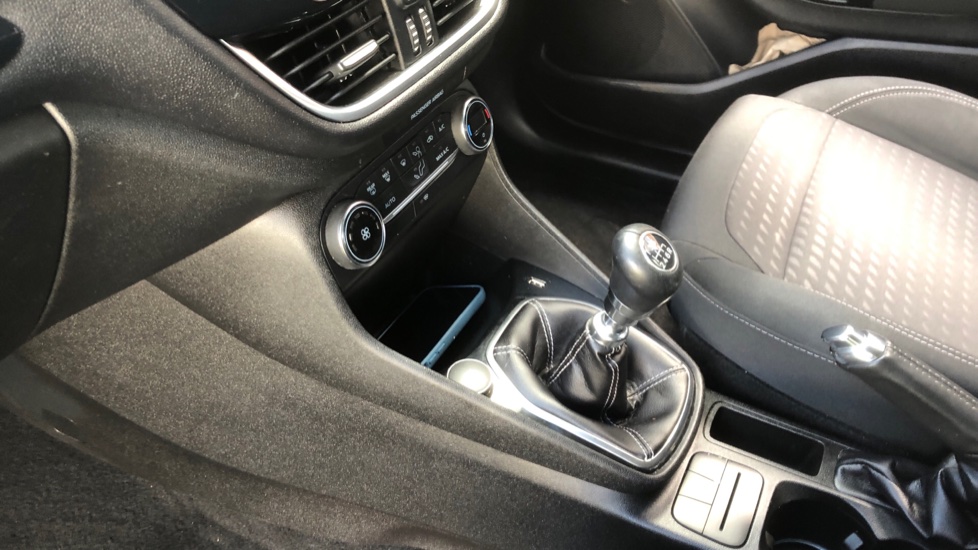 Ford Fiesta 1.0 EcoBoost Titanium 5dr Petrol Hatchback - Image 13