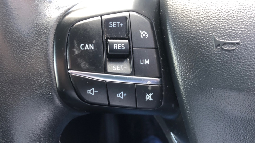 Ford Fiesta 1.0 EcoBoost Titanium 5dr Petrol Hatchback - Image 26