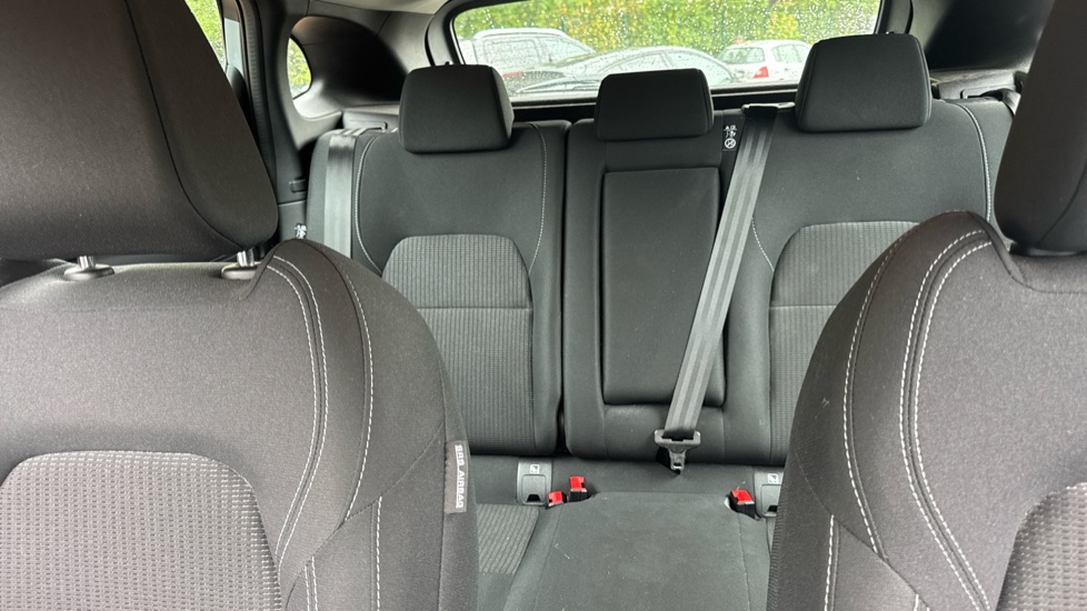 Nissan Qashqai 1.3 DiG-T MH Acenta Premium 5dr Petrol Hatchback - Image 15