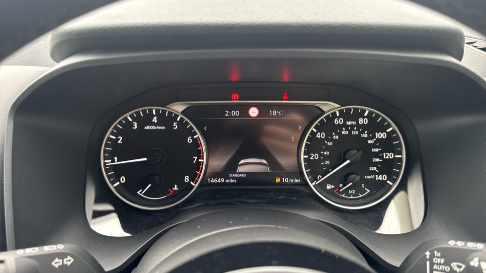 Nissan Qashqai 1.3 DiG-T MH Acenta Premium 5dr Petrol Hatchback - Image 18