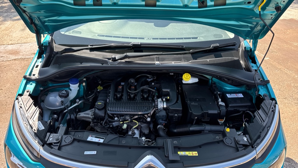 Citroen C3 1.2 PureTech Sense 5dr Petrol Hatchback - Image 8