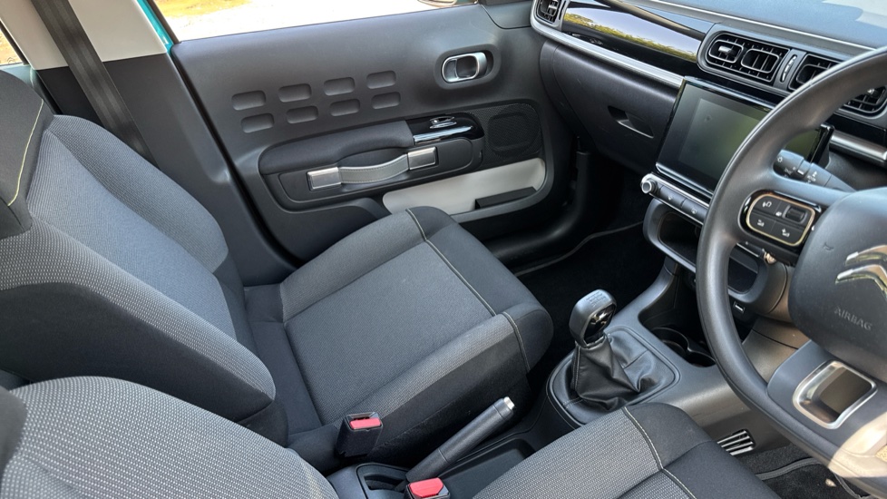 Citroen C3 1.2 PureTech Sense 5dr Petrol Hatchback - Image 14