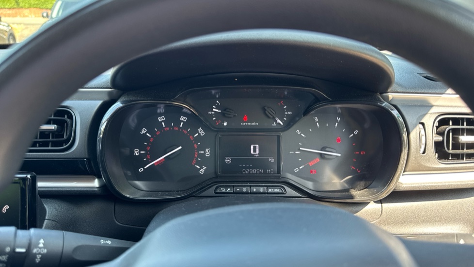 Citroen C3 1.2 PureTech Sense 5dr Petrol Hatchback - Image 18