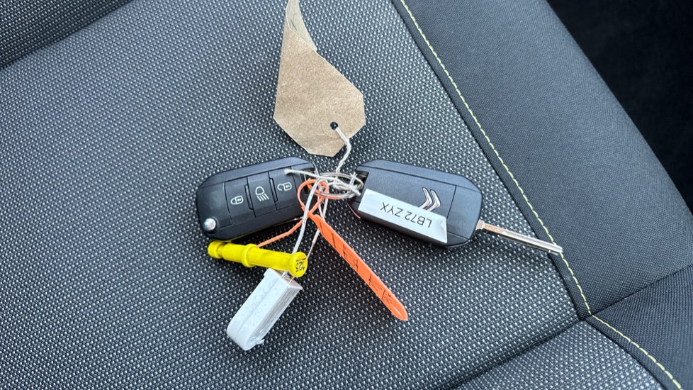 Citroen C3 1.2 PureTech Sense 5dr Petrol Hatchback - Image 20