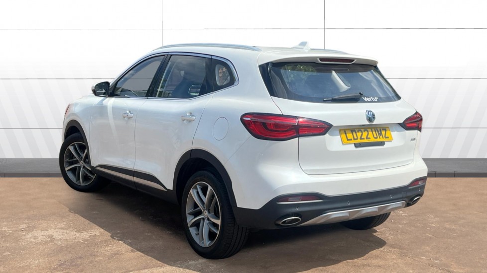 MG HS 1.5 T-GDI Exclusive 5dr DCT Petrol Hatchback - Image 2