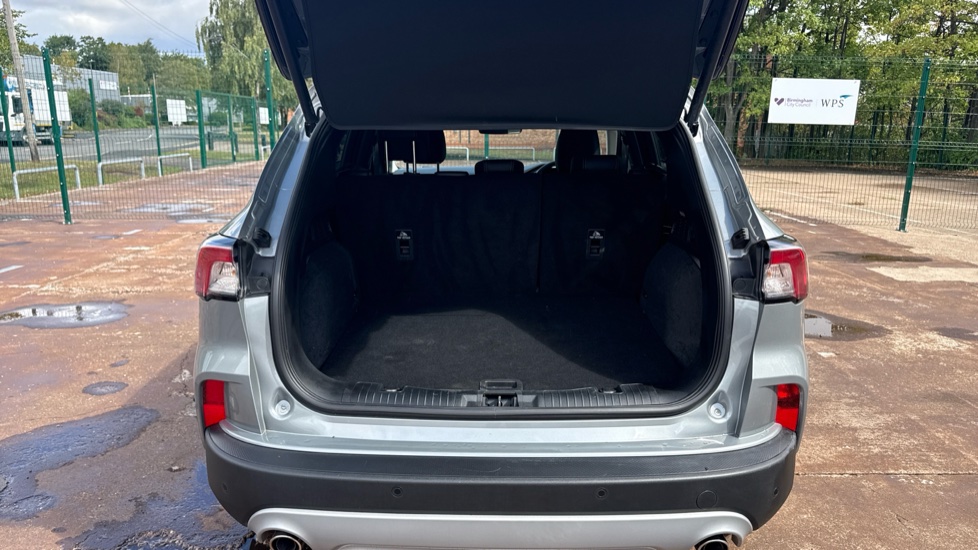 Ford Kuga 1.5 EcoBoost 150 Titanium Edition 5dr Petrol Estate - Image 4