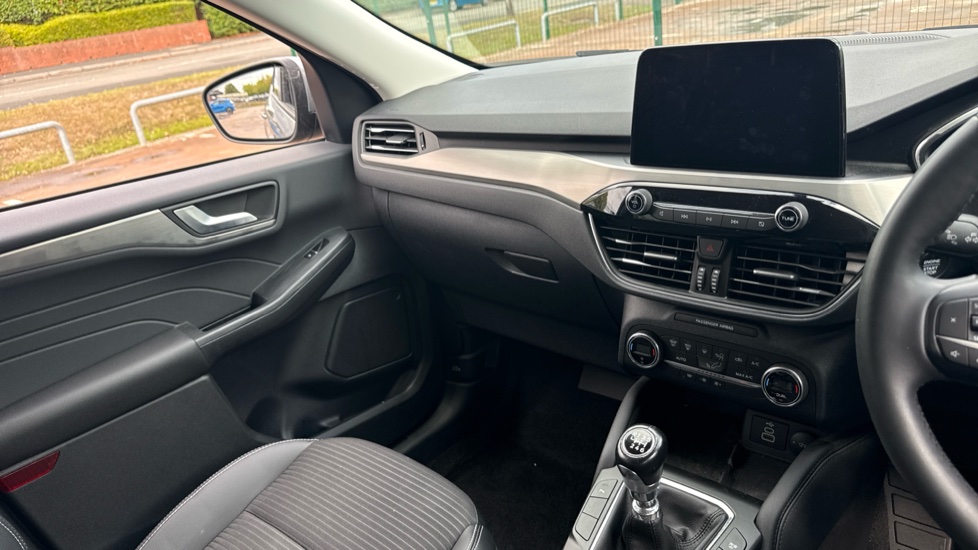 Ford Kuga 1.5 EcoBoost 150 Titanium Edition 5dr Petrol Estate - Image 14