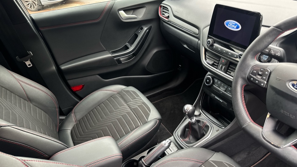 Ford Puma 1.0 EcoBoost Hybrid mHEV ST-Line X 5dr Petrol Hatchback - Image 14