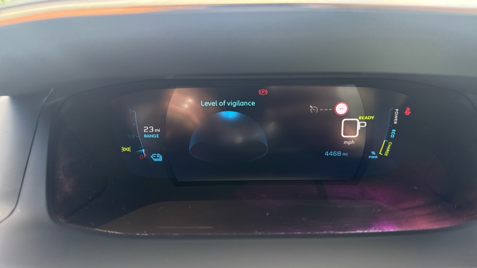 Peugeot 2008 100kW GT 50kWh 5dr Auto Electric Estate - Image 18