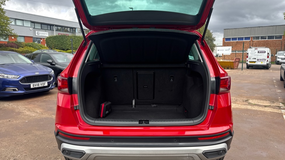 SEAT Ateca 1.5 TSI EVO Xperience 5dr DSG Petrol Estate - Image 4