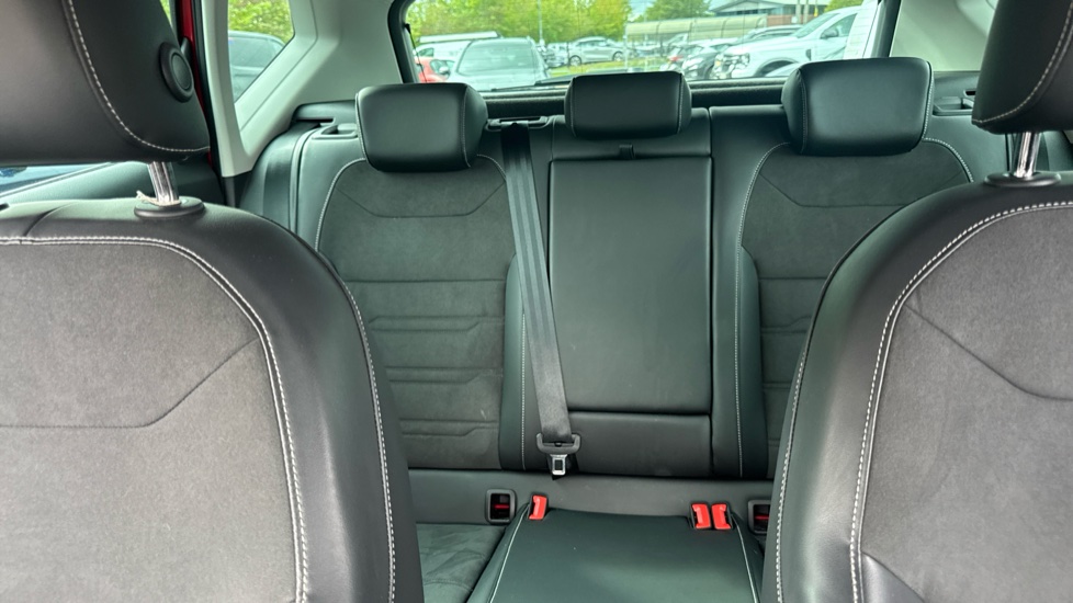 SEAT Ateca 1.5 TSI EVO Xperience 5dr DSG Petrol Estate - Image 15
