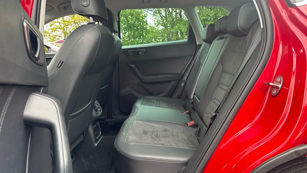 SEAT Ateca 1.5 TSI EVO Xperience 5dr DSG Petrol Estate - Image 16