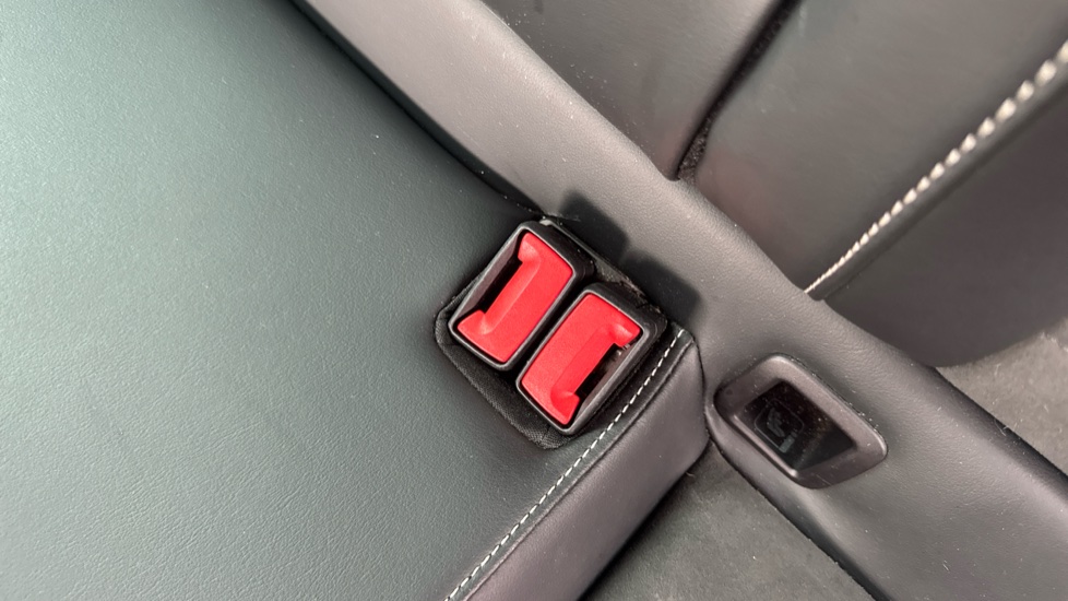 SEAT Ateca 1.5 TSI EVO Xperience 5dr DSG Petrol Estate - Image 17