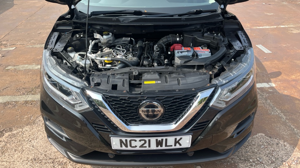 Nissan Qashqai 1.3 DiG-T 160 [157] Acenta Premium 5dr DCT Petrol Hatchback - Image 8