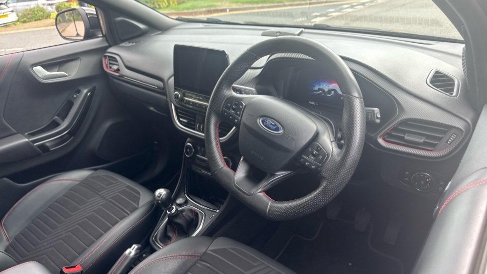 Ford Puma 1.0 EcoBoost Hybrid mHEV ST-Line X 5dr Petrol Hatchback - Image 11