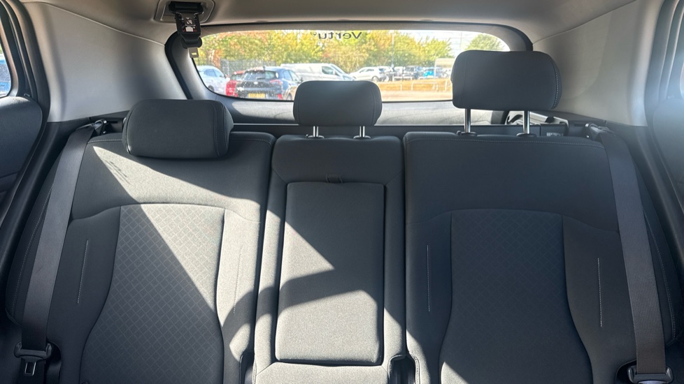 Kia Sportage 1.6T GDi ISG 2 5dr Petrol Estate - Image 15
