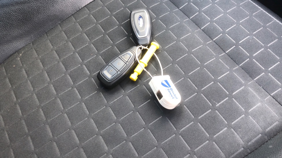 Ford Fiesta 1.0 EcoBoost Active X 5dr Petrol Hatchback - Image 20
