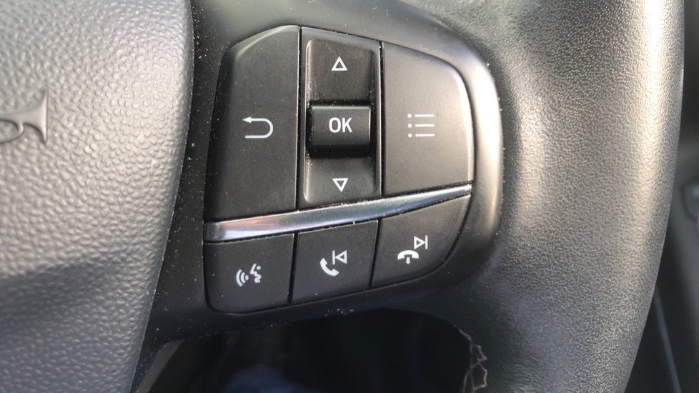 Ford Fiesta 1.0 EcoBoost Active X 5dr Petrol Hatchback - Image 25