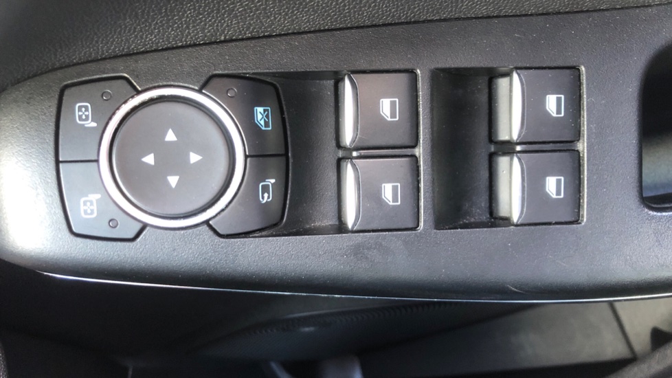 Ford Fiesta 1.0 EcoBoost Active X 5dr Petrol Hatchback - Image 27