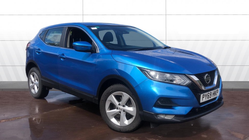 Nissan Qashqai 1.3 DiG-T 160 Acenta Premium 5dr DCT Petrol Hatchback - Image 1