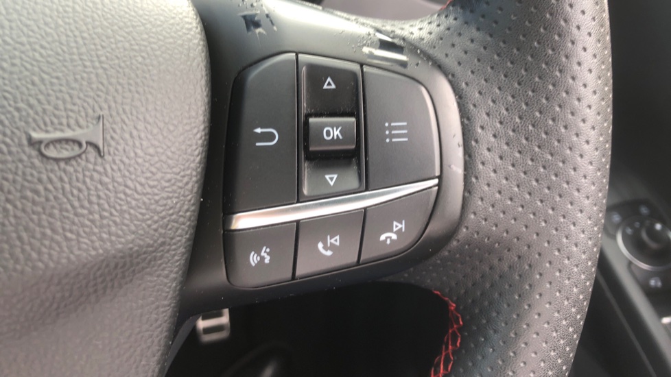 Ford Kuga 2.5 FHEV ST-Line X Edition 5dr CVT Hybrid Estate - Image 28