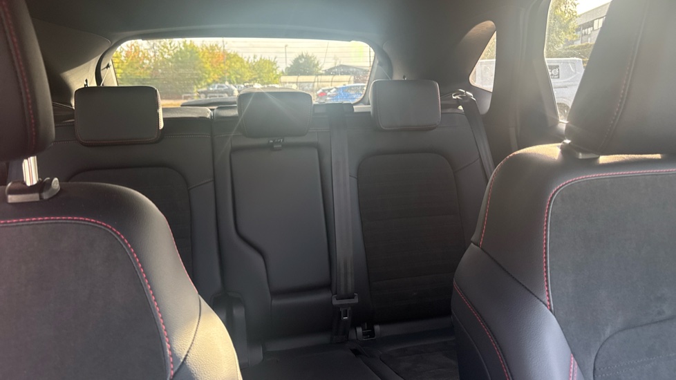 Ford Kuga 2.5 FHEV ST-Line X Edition 5dr CVT Hybrid Estate - Image 15
